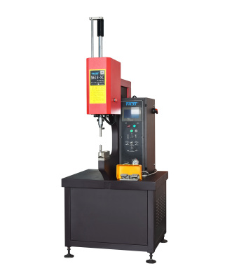 自動壓鉚機M618-NC（雙泵）